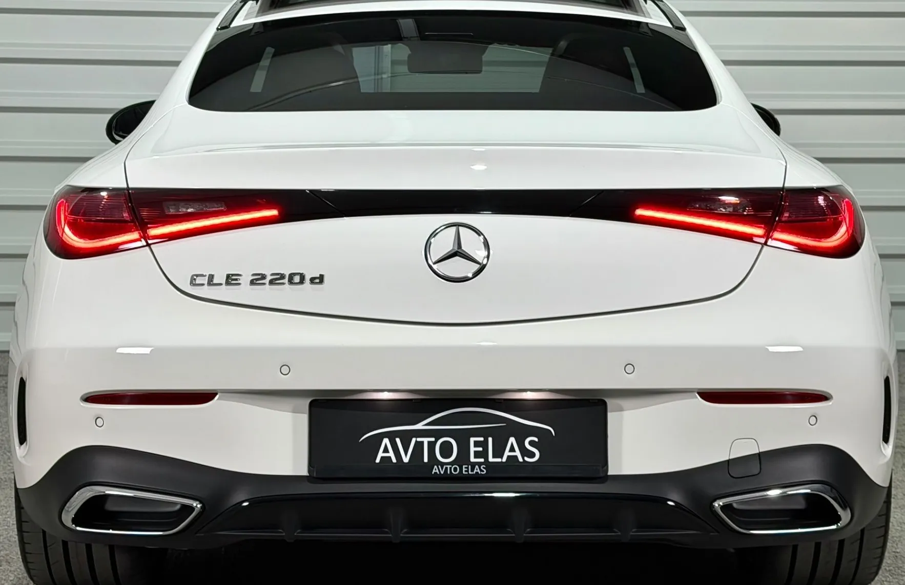 Zunanja slika - Mercedes-Benz CLE - -Razred 220d AMG - PANO- BURM.- AKTIVNI TEMP. - KAMERA... - 5
