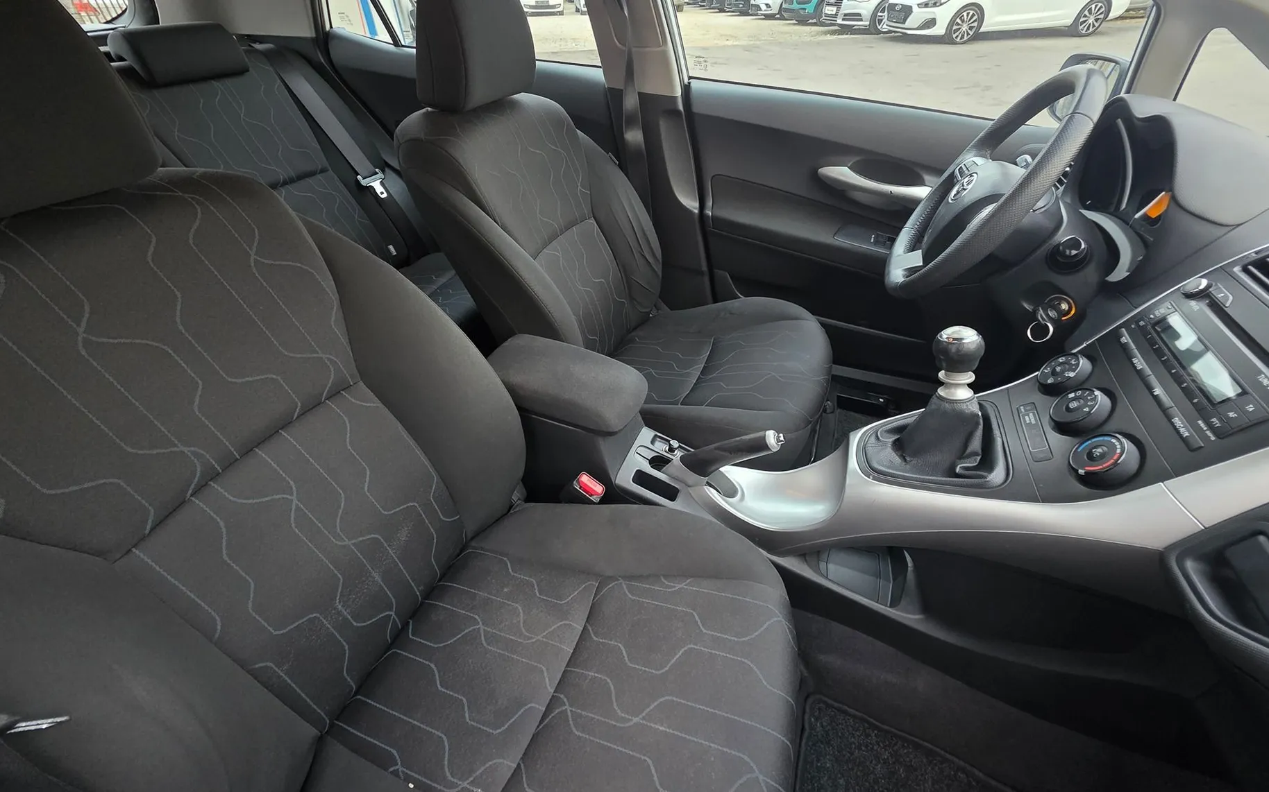 Zunanja slika - Toyota Auris - 1.33 Dual VVT-i Luna KLIMA-SLOVENSKA-1.LASTNIK - 11