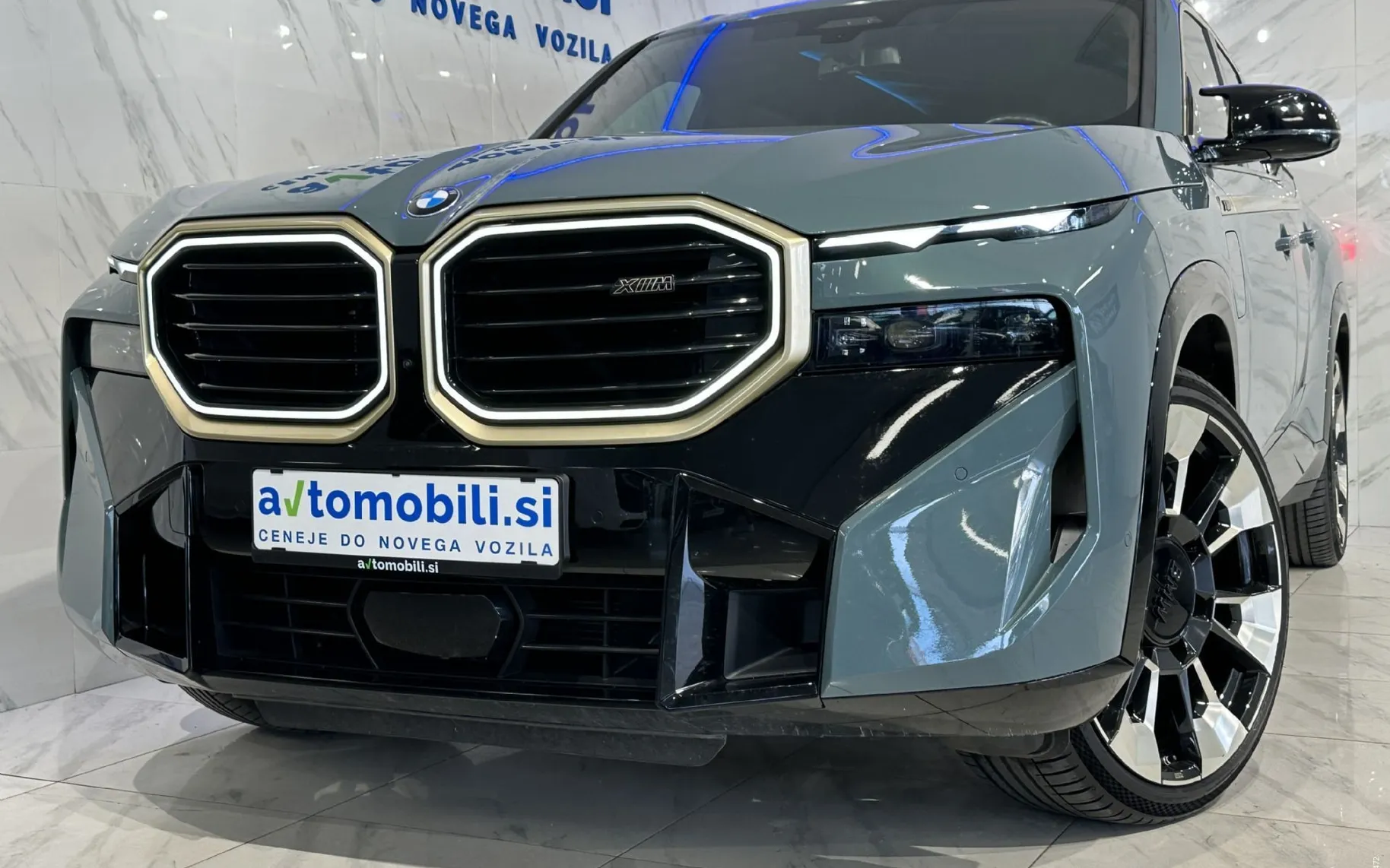 Zunanja slika - BMW XM - 4.4|IconicG|SoftC|Masaža|Hlaj|HUD|Bowers|ACC|360K. - 4