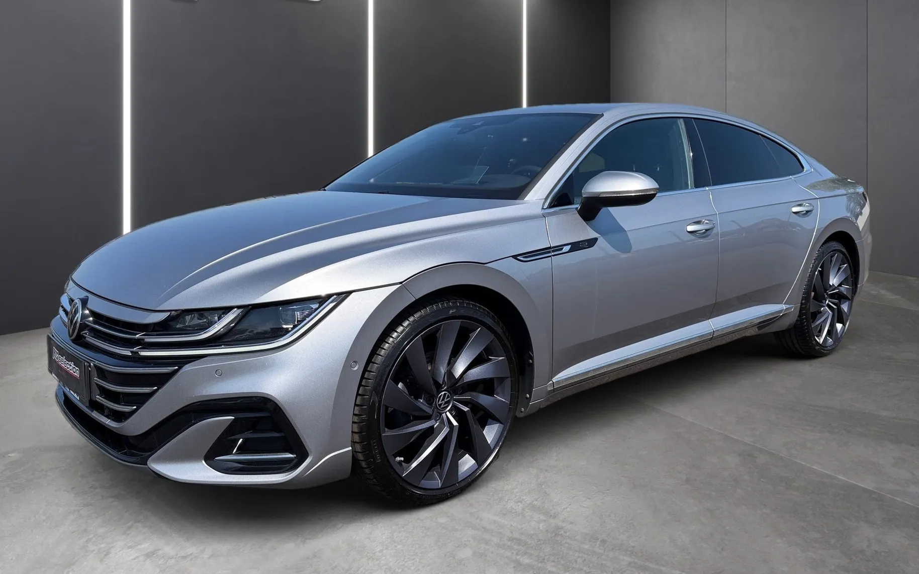 Zunanja slika - Volkswagen Arteon - 2.0 TDI BMT R-Line DSG-DCC-20 COL-Mrtvi kot-Harman - 1