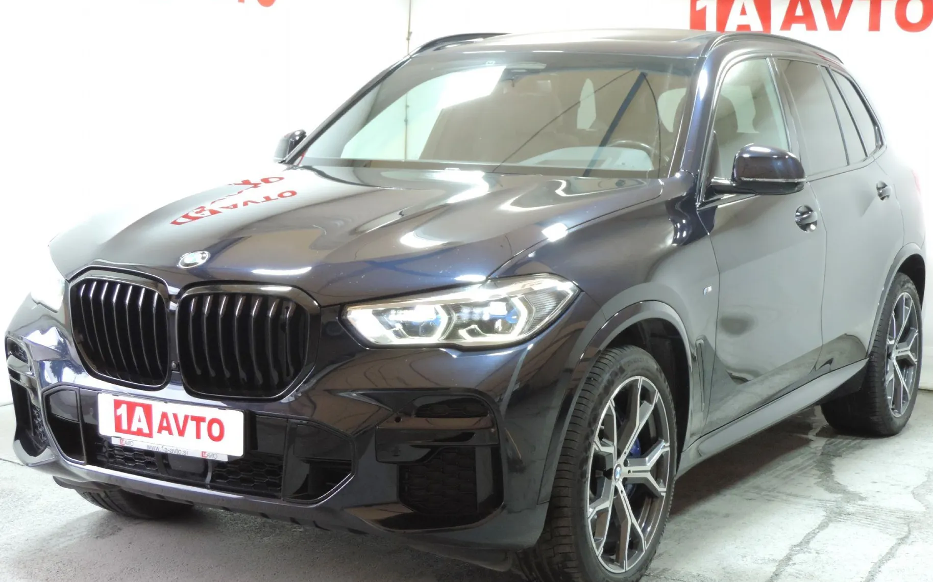 Zunanja slika - BMW X5 - serija :  xDrive40d Avt. M SPORT LASER-PANORAMA-360-DVD - 1