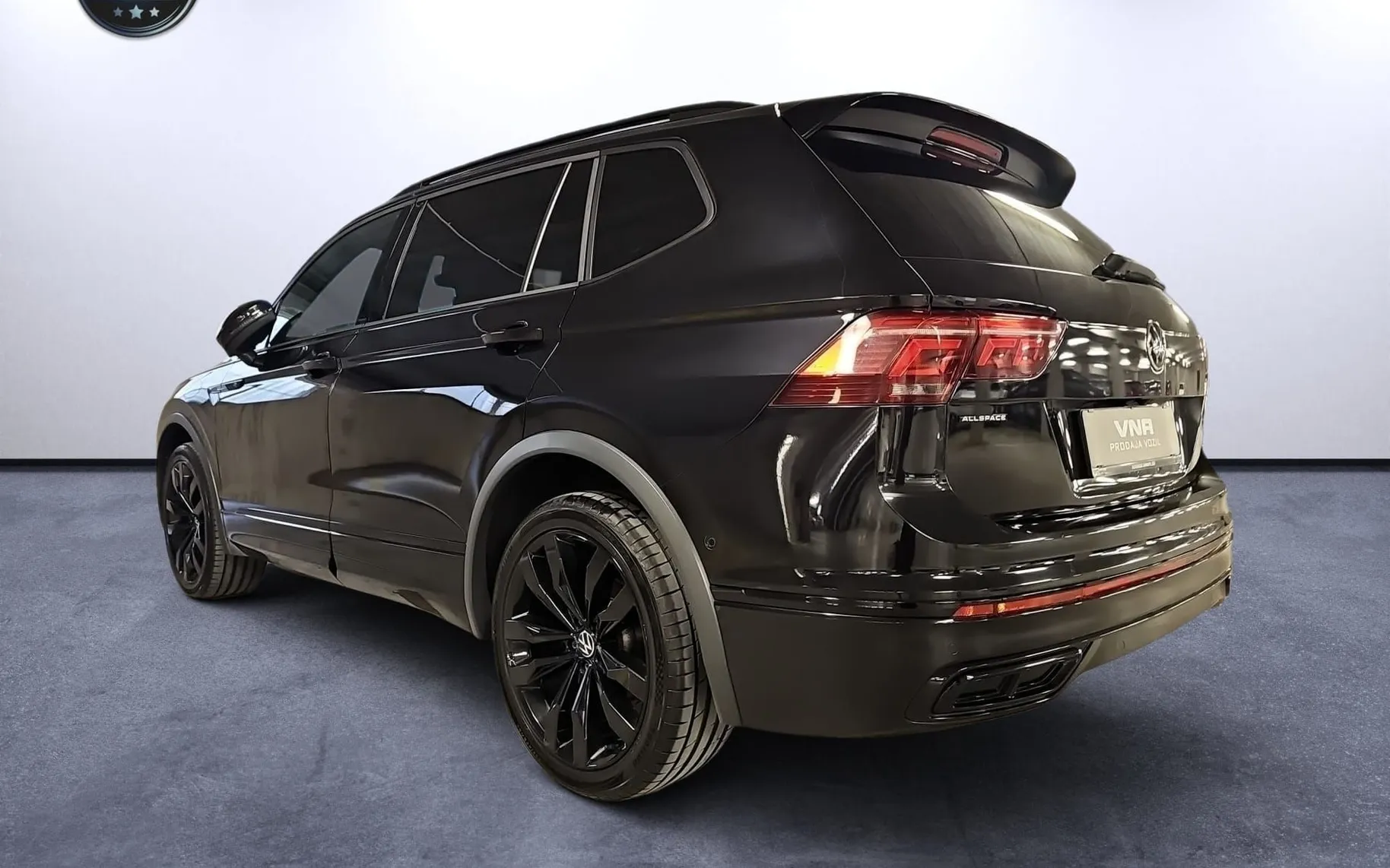 Zunanja slika - Volkswagen Tiguan Allspace - 4motion 2.0 TDI BMT R-Line DSG |VIRTUAL|KLJUKA|TOP - 6