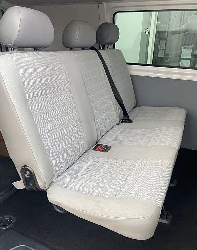 Zunanja slika - Volkswagen Transporter - 2.0 TDI 75kW - 4