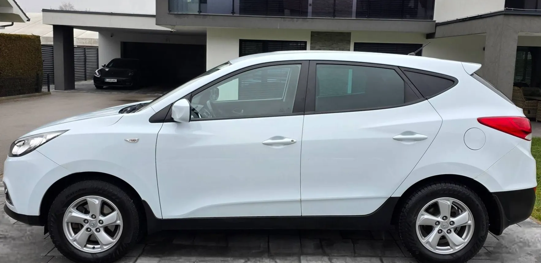 Zunanja slika - Hyundai ix35 - 2.0 CRDI-BREZ POLOGA TUDI ZA TUJCE-SLO.POREKLO- - 5