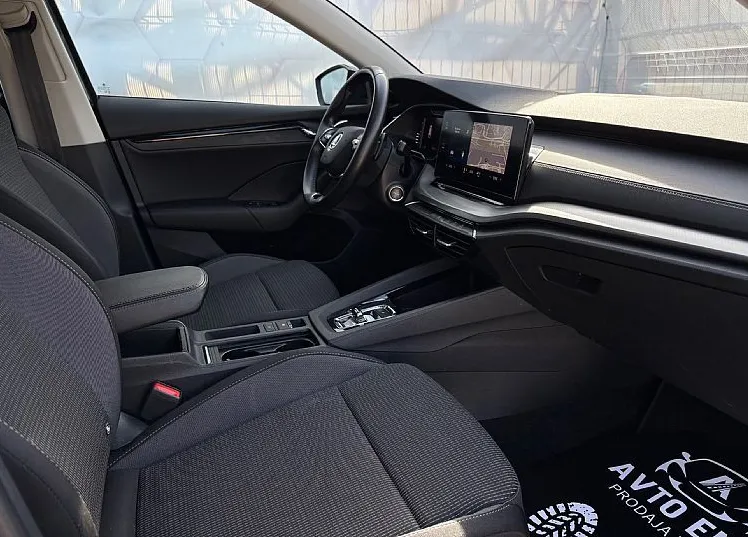 Zunanja slika - Škoda Octavia - Combi 2.0 TDI DSG - LED - NAVI - ACC - VIRTUAL - 8