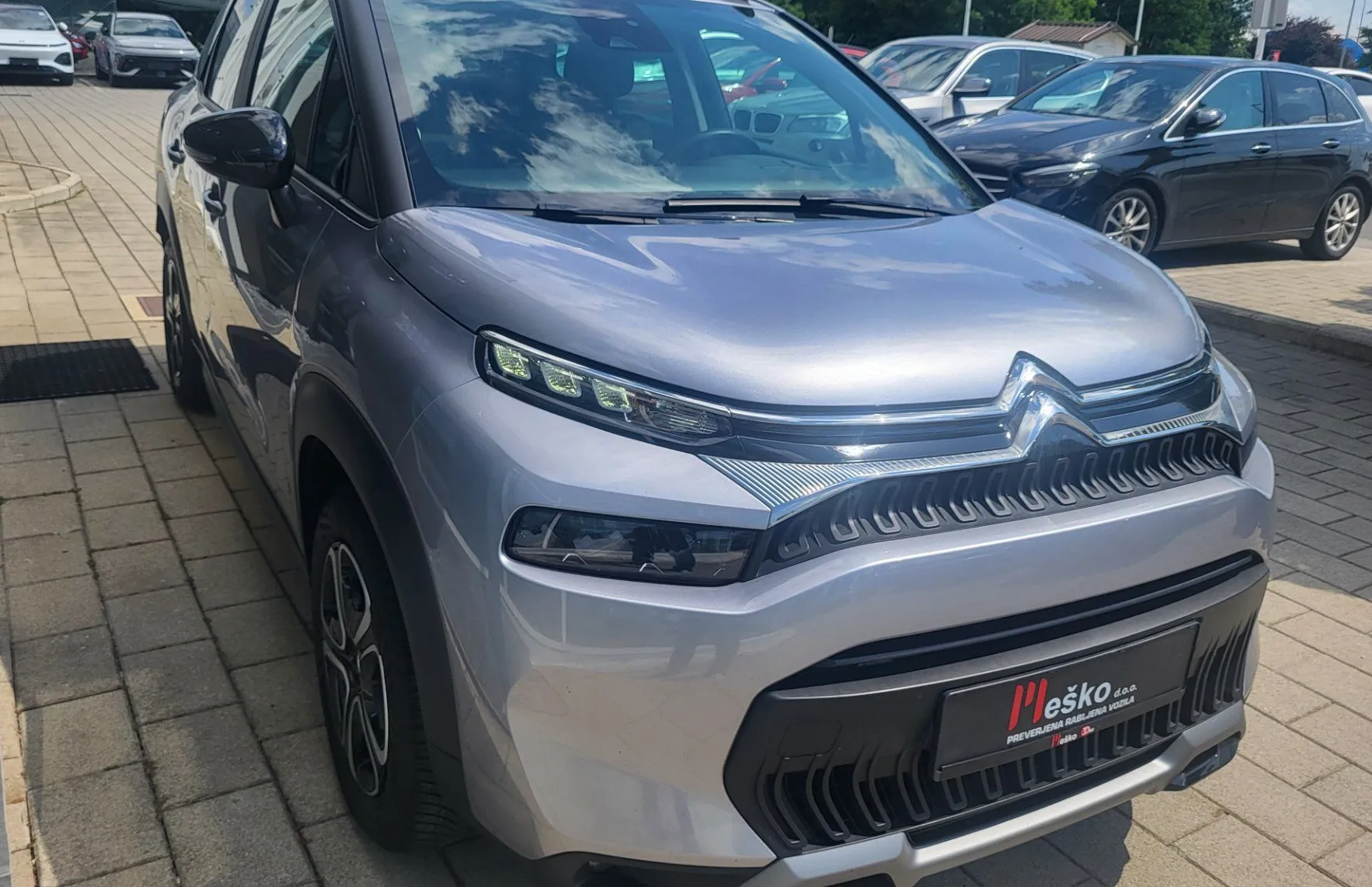 Zunanja slika - Citroën C3 Aircross - 1.2 1last-navi-acc-kamera-el.paket-servisiran - 2
