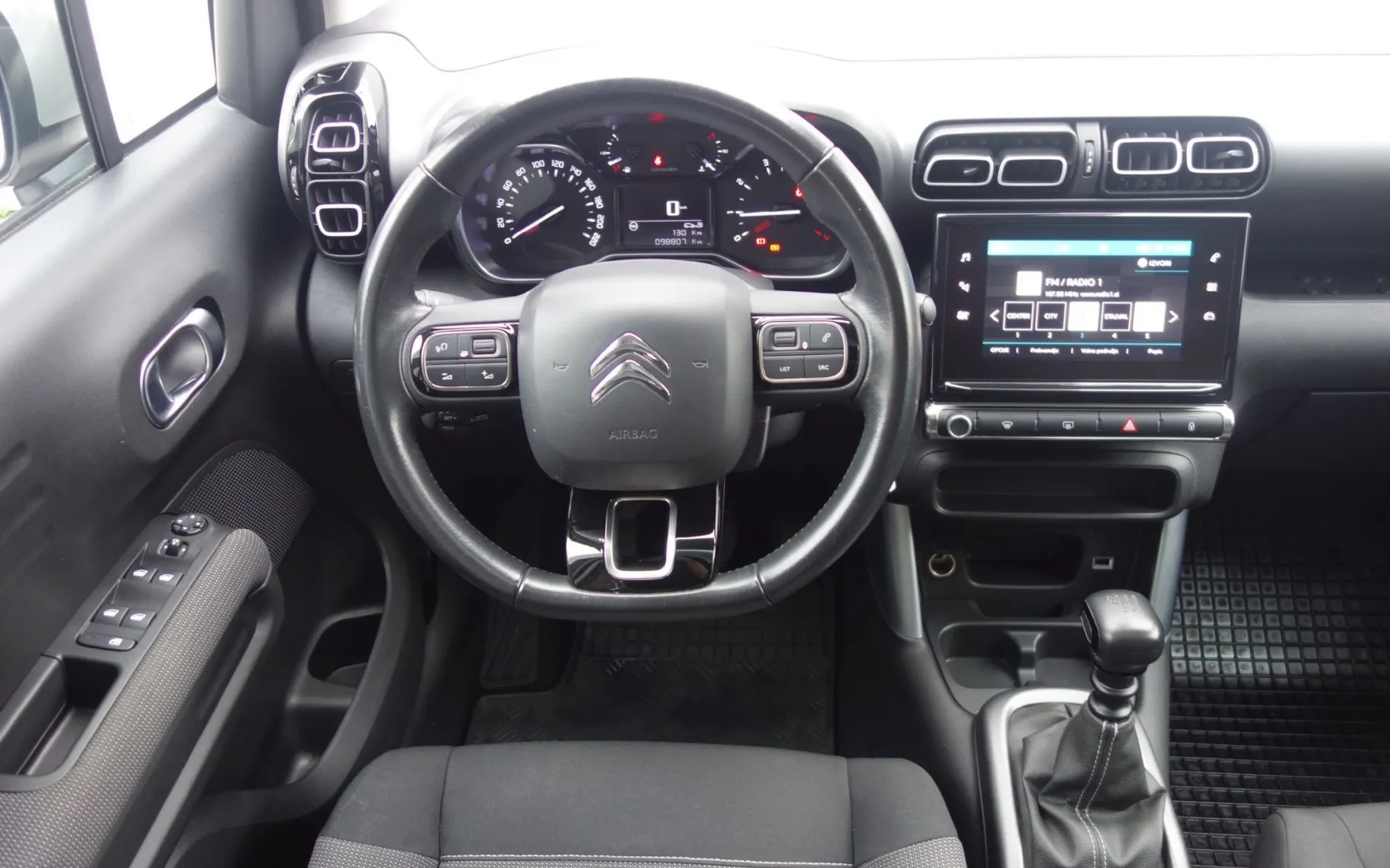 Zunanja slika - Citroën C3 Aircross - Shine PureTech 110 S S BVM6 - 9