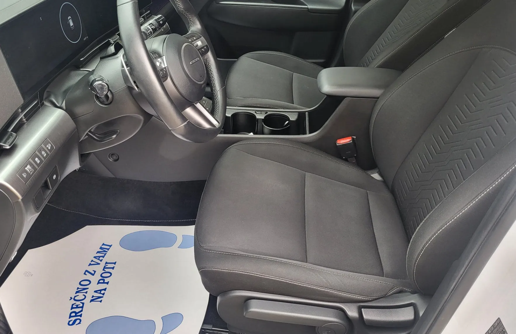 Zunanja slika - Hyundai Kona - 1.6 T-GDI Premium AUT-slo-1last-tov.garan-navi-alu - 6