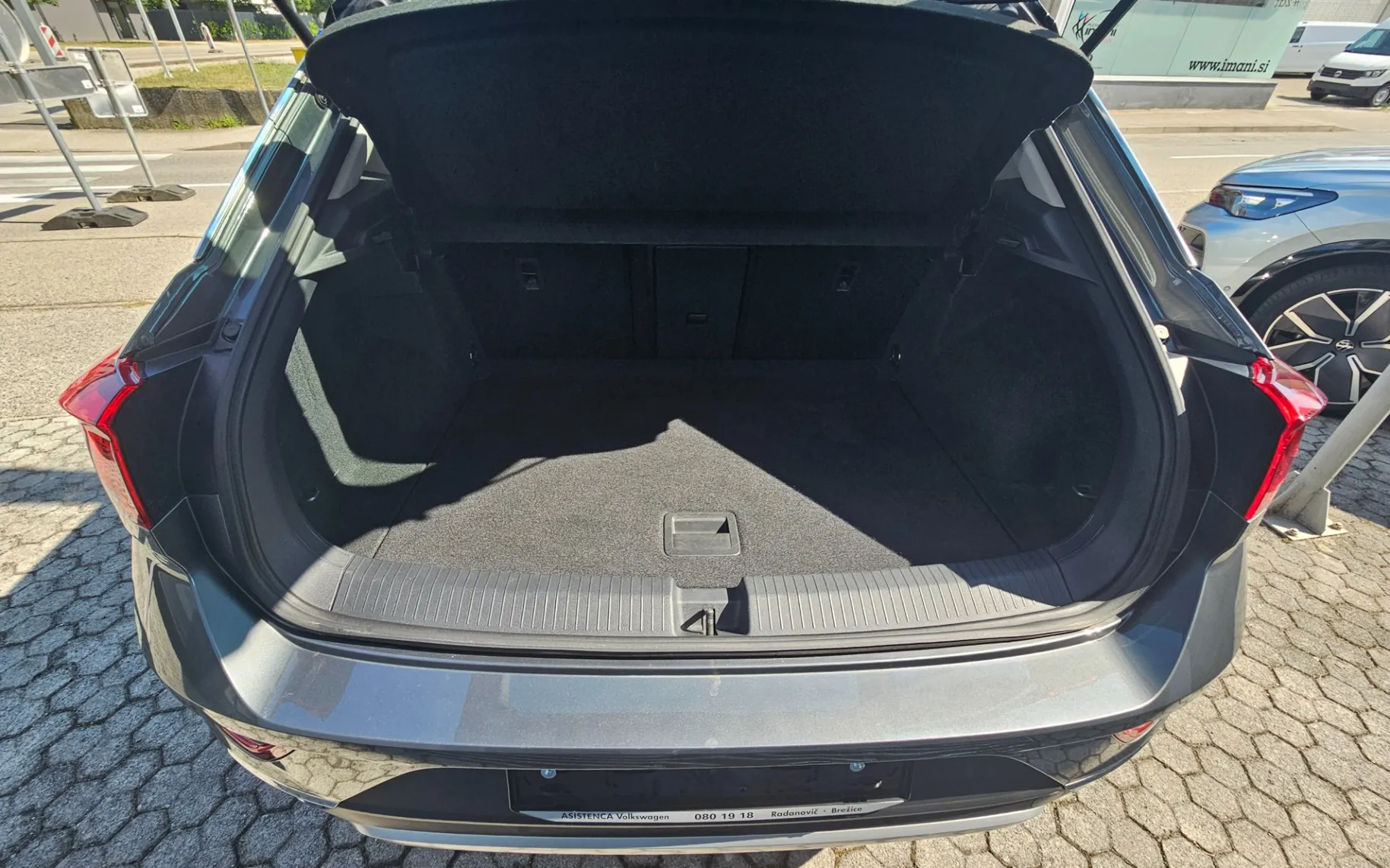 Zunanja slika - Volkswagen T-Roc - 1.5 TSI BMT Style DSG - 6