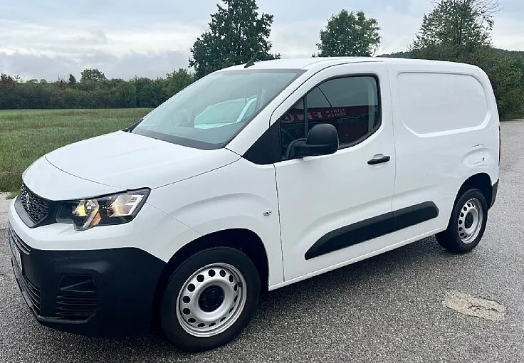 Zunanja slika - Peugeot Partner - 1.5 BlueHDi TOVORNO VOZILO - 1