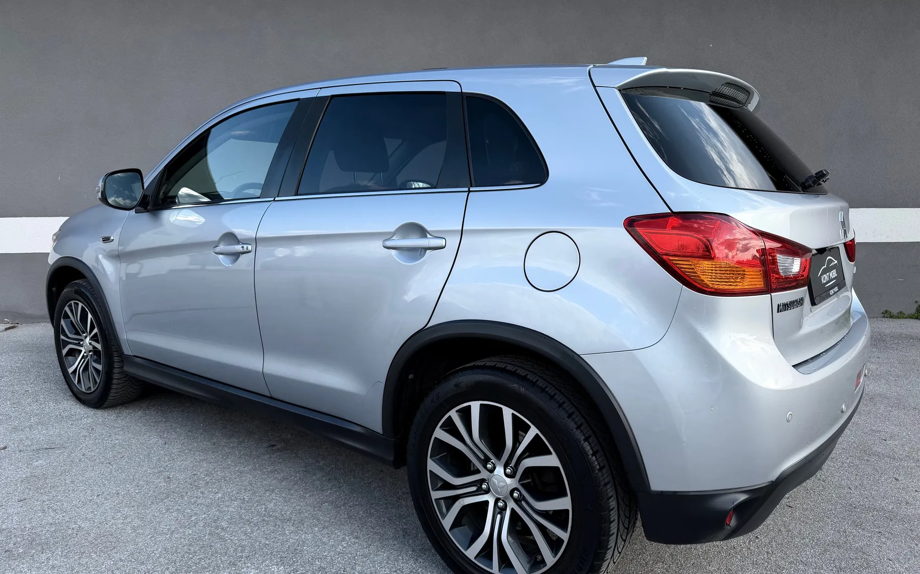 Zunanja slika - Mitsubishi ASX - 2.2 DI-D 4WD Auto Intense+ KAMERA XENON TEMP. NAVI - 4
