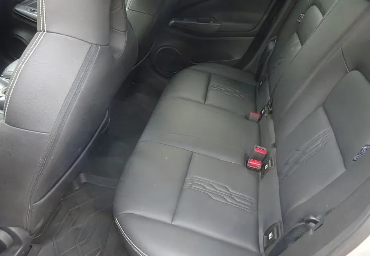 Zunanja slika - Nissan Juke - 1.6 HEV 143 TEKNA SLO 1LASTNIK RADAR KAMERA FULLED - 8