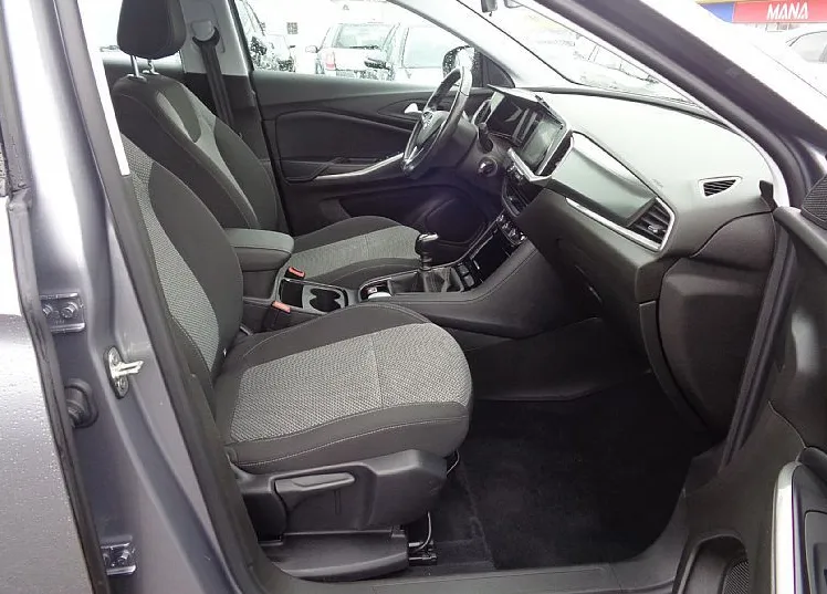 Zunanja slika - Opel Grandland - 1.2 TURBO 130hp - samo 58.000km - 7