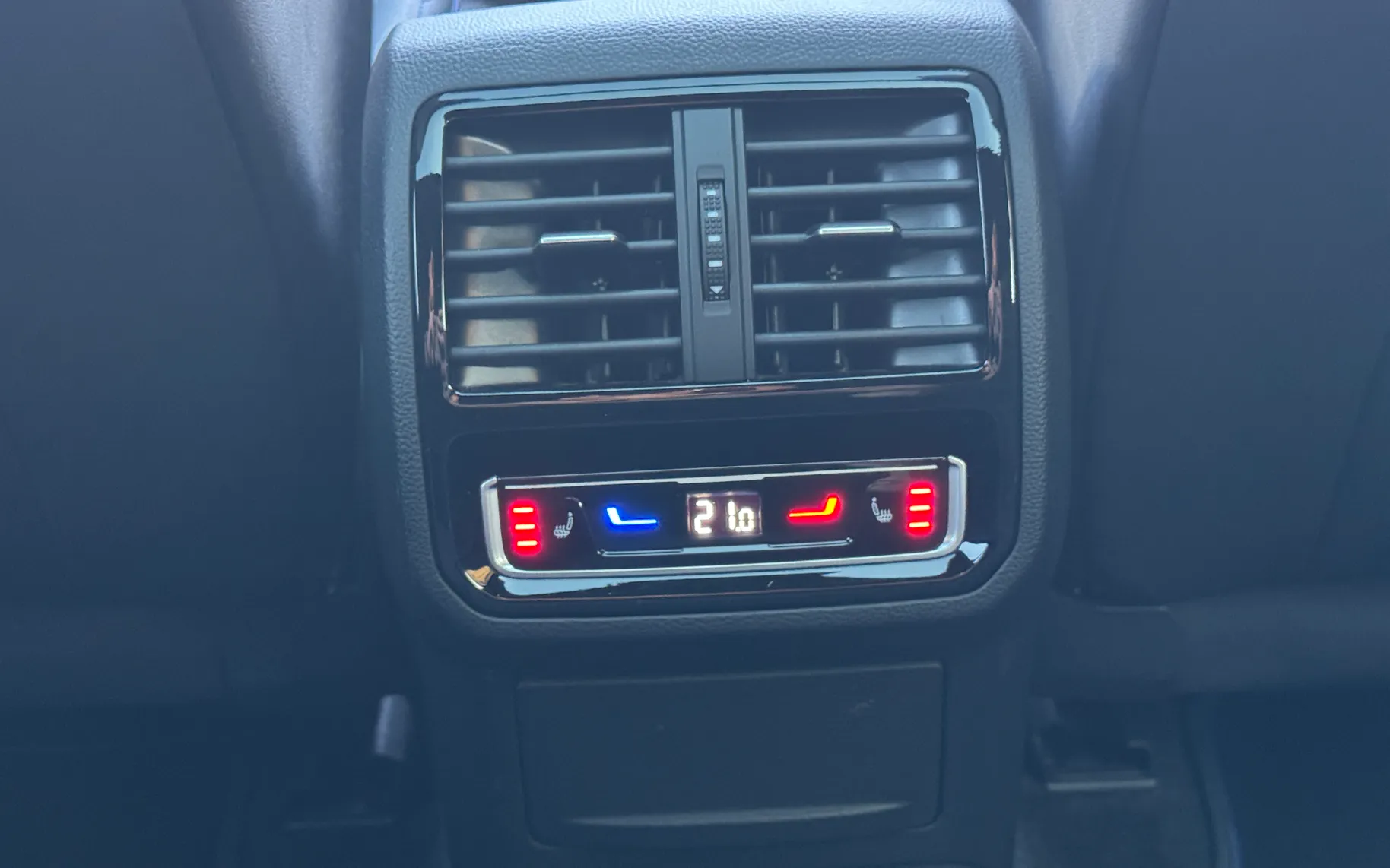 Notranja slika - Volkswagen Arteon - Volkswagen - 7