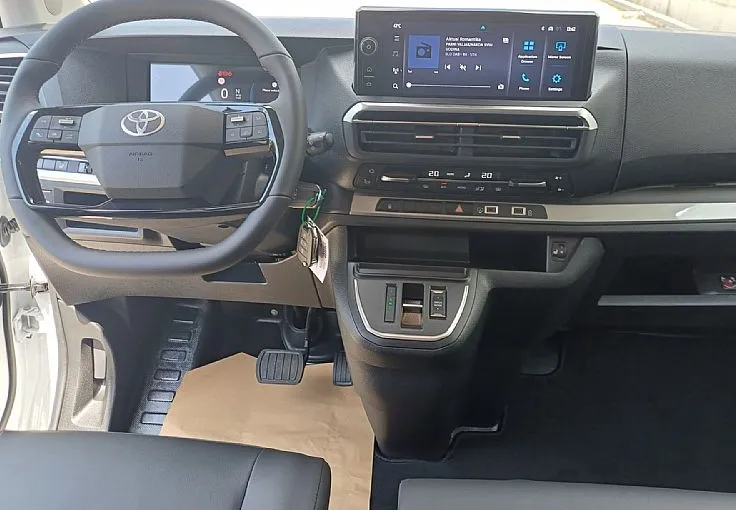 Zunanja slika - Toyota Proace - Verso Long 2.2 D-4D Shuttle Avt. - 8