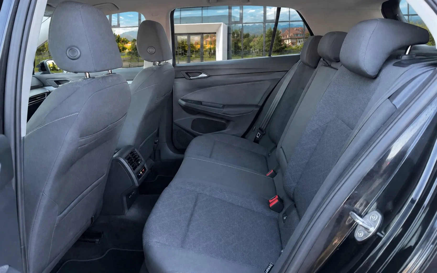 Zunanja slika - Volkswagen Golf - 1.5 TSI ACT BMT Life-IQ Light-PDC-Vzvratna kamera. - 6