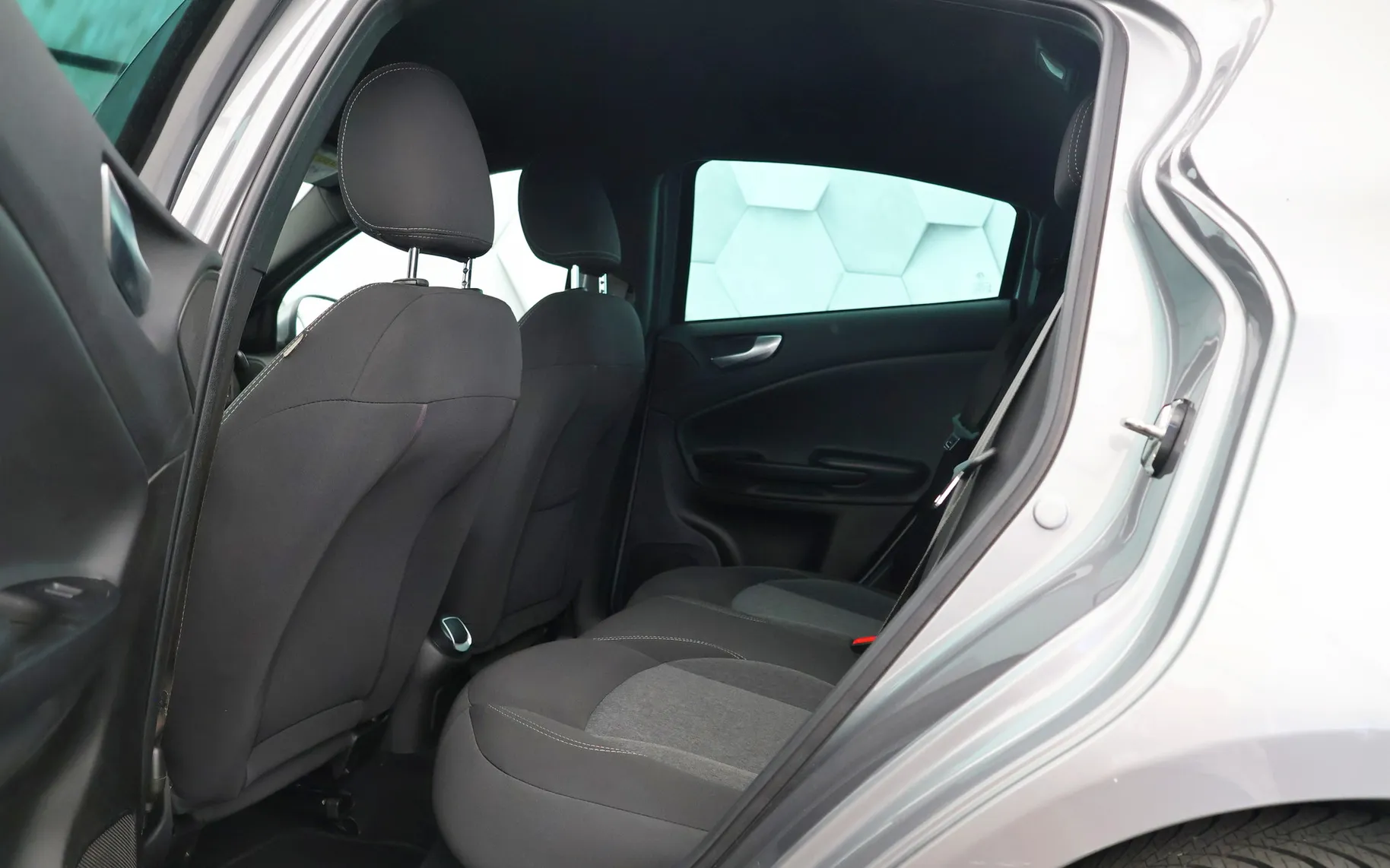 Zunanja slika - Alfa Romeo Giulia - Giulietta 1.6 JTD-Multijet Super 120KM - 10