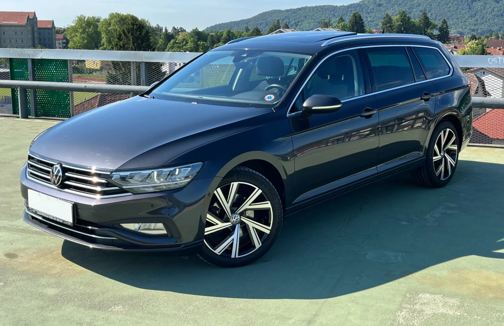 Zunanja slika - VW Passat - Variant 2.0 TDI BMT DSG. VZR KAM. PANO. ACC. 2X PDC. LED - 1