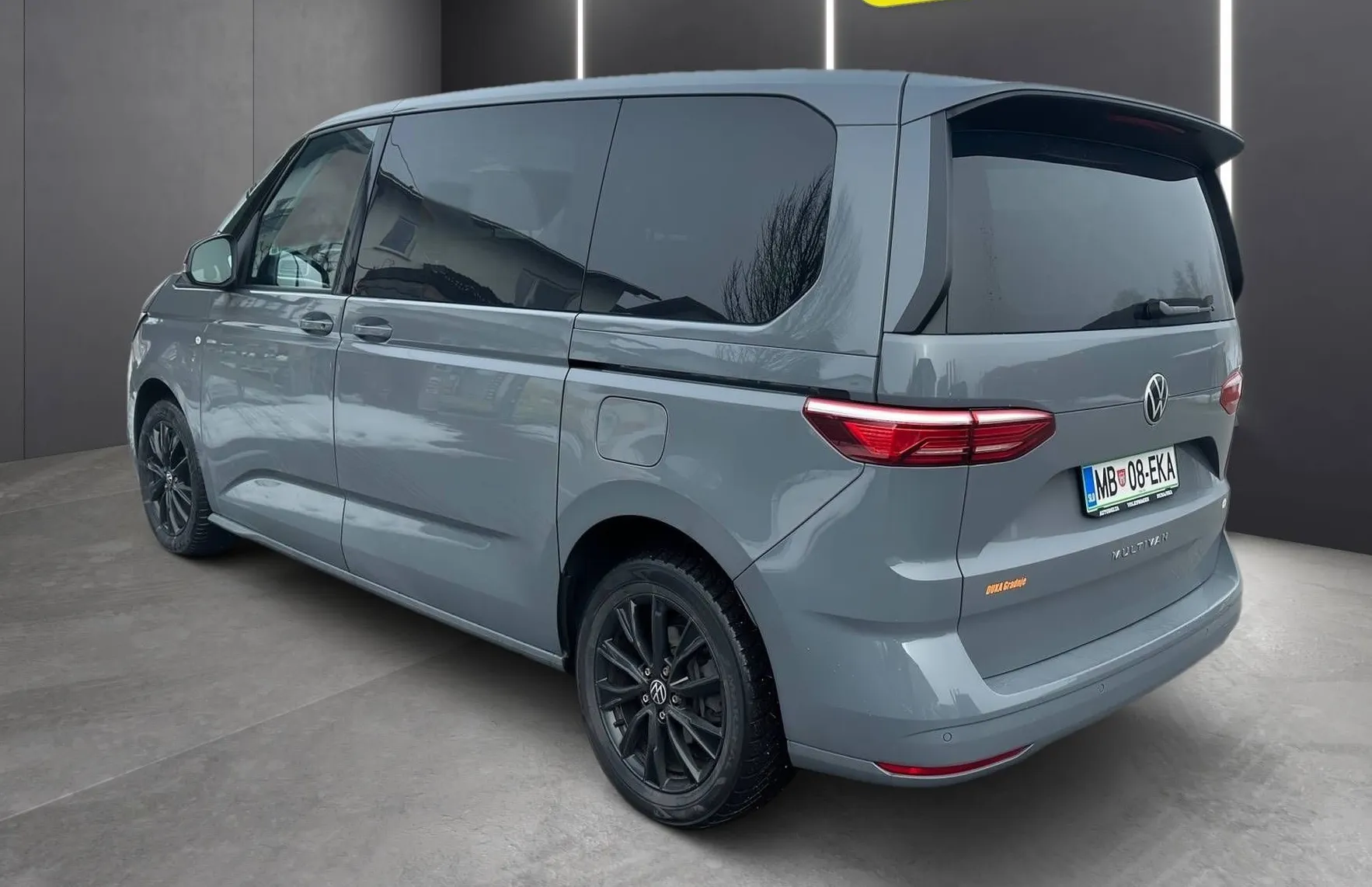 Zunanja slika - VW Multivan - 2.0 TDI AUT. FULL LED ACC LINE ASIST PDC NAVI - 5