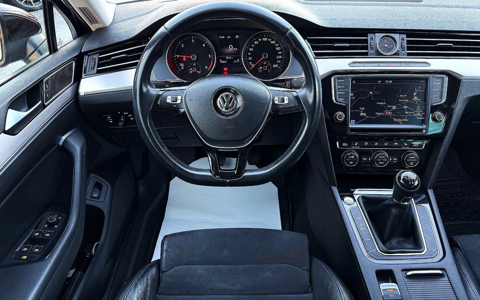 Zunanja slika - Volkswagen Passat - Variant 2.0 TDI BMT Highline LED NAVI USNJE KEYLESS ALU17 - 17