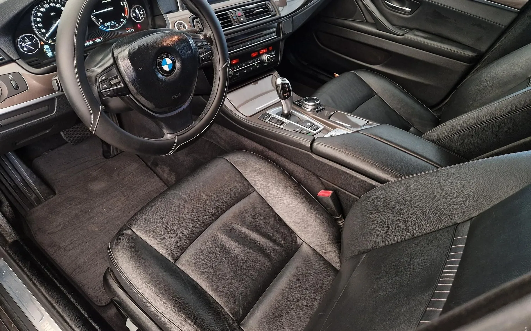 Zunanja slika - BMW serija 5 Touring: - 520d xDrive-MODERN LINE-USNJE-18COL-NAVI-NA OBRO - 4