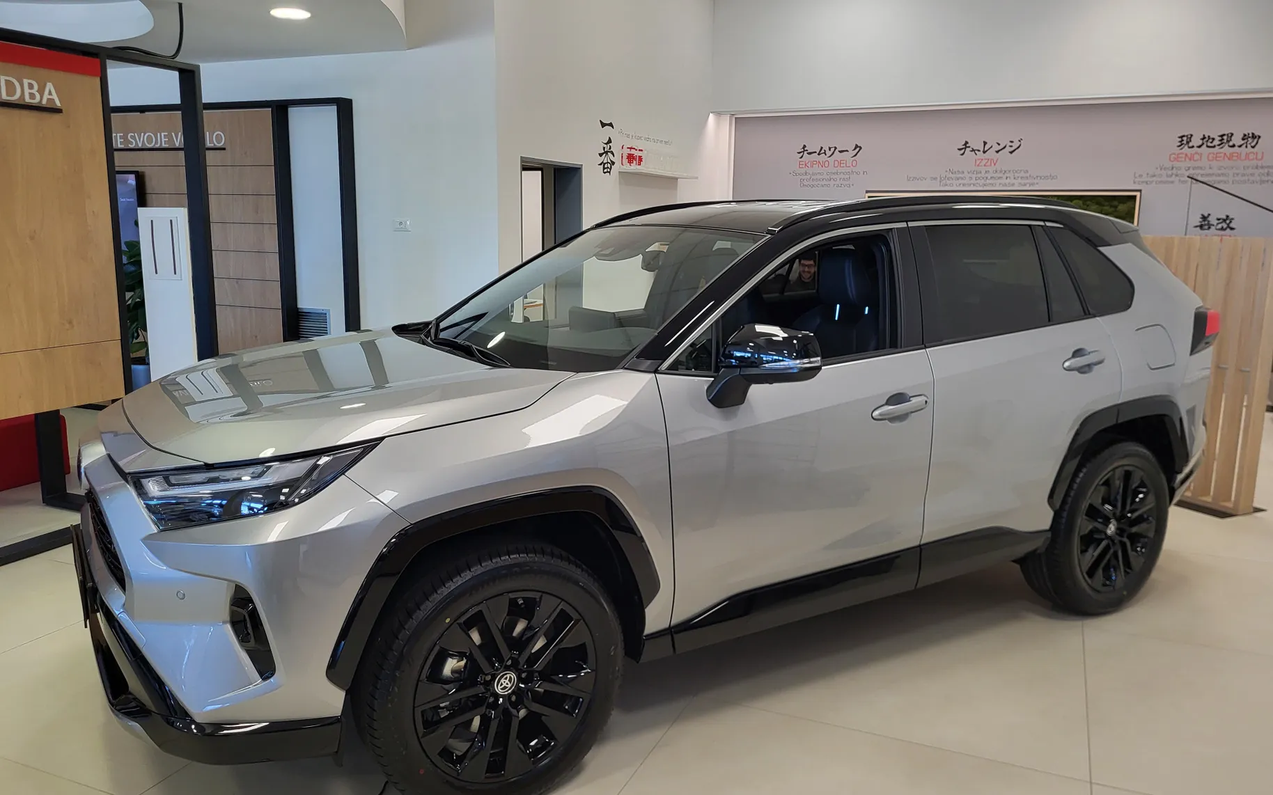 Zunanja slika - Toyota RAV4 - RAV4 - 6