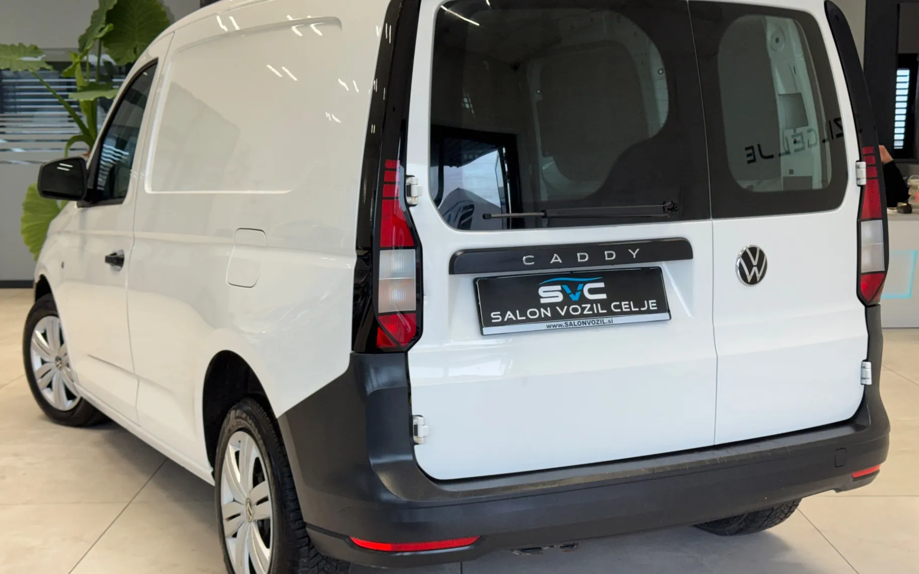 Zunanja slika - Volkswagen Caddy - 2.0TDI-102KM-TEMP-BLUETOOTH-43.000KM-1.LASTNIK - 7