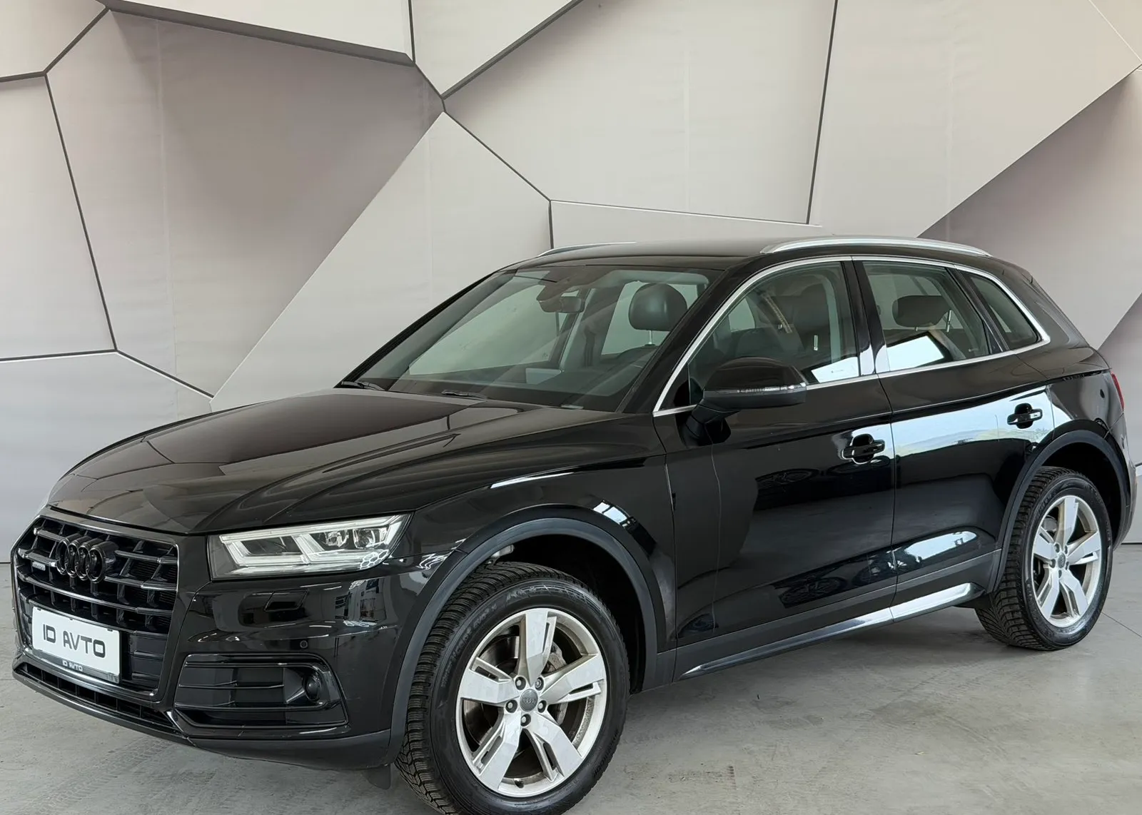 Zunanja slika - Audi Q5 - quattro 2,0 TDI Sport - 2