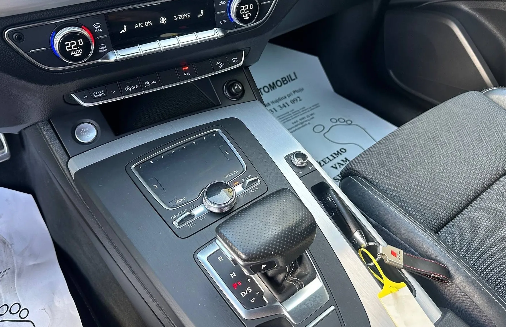 Zunanja slika - Audi Q5 - 40 TDI QUATTRO S-LINE MATRIX VIRTUAL NAVI TEMP P - 17