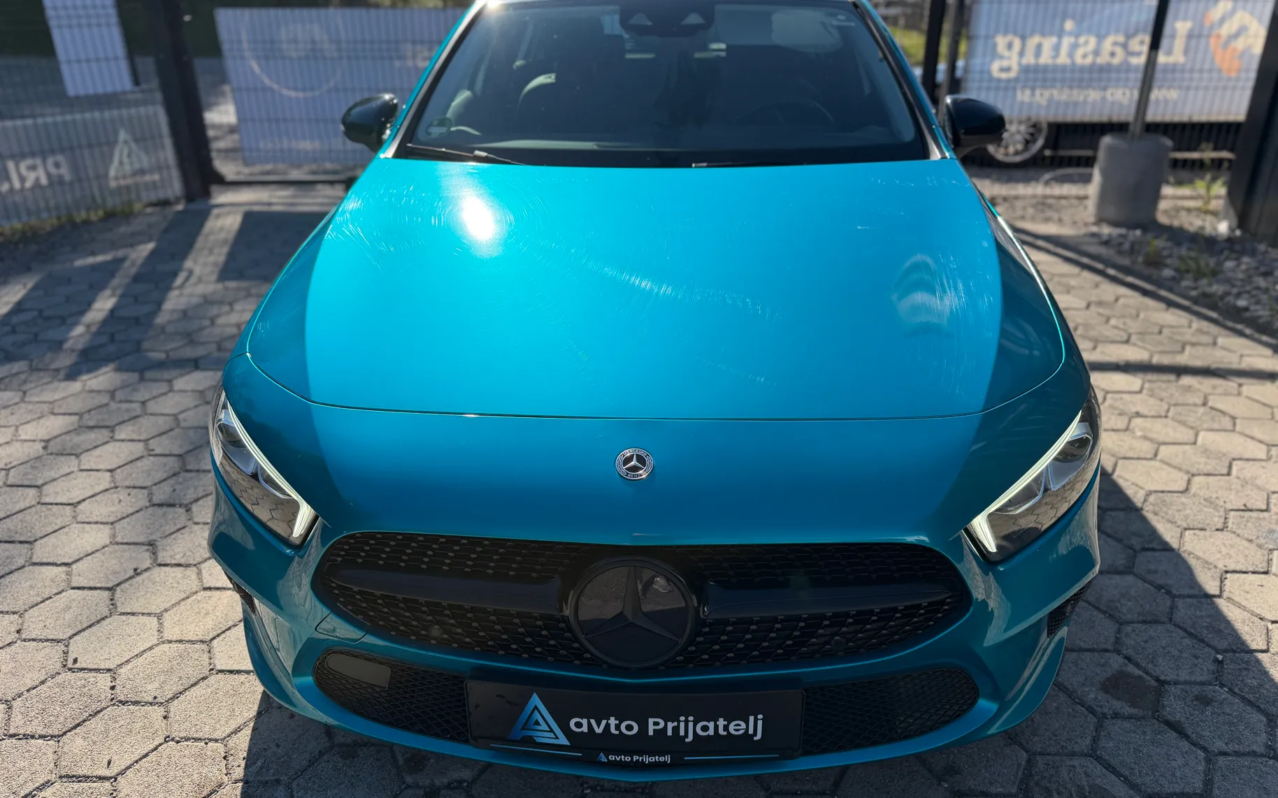 Zunanja slika - Mercedes-Benz A Class Long - A-Razred A 220 d AMG Line Avt. - 2