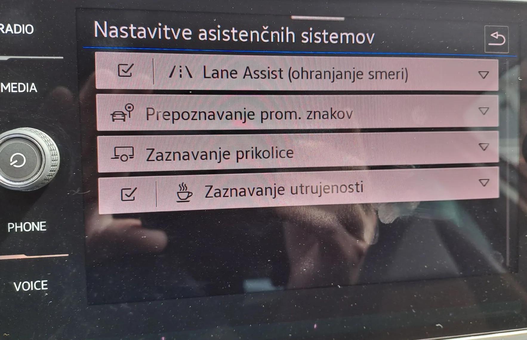 Zunanja slika - Volkswagen Passat - Variant 2.0 TDI BMT SCR Business - 14