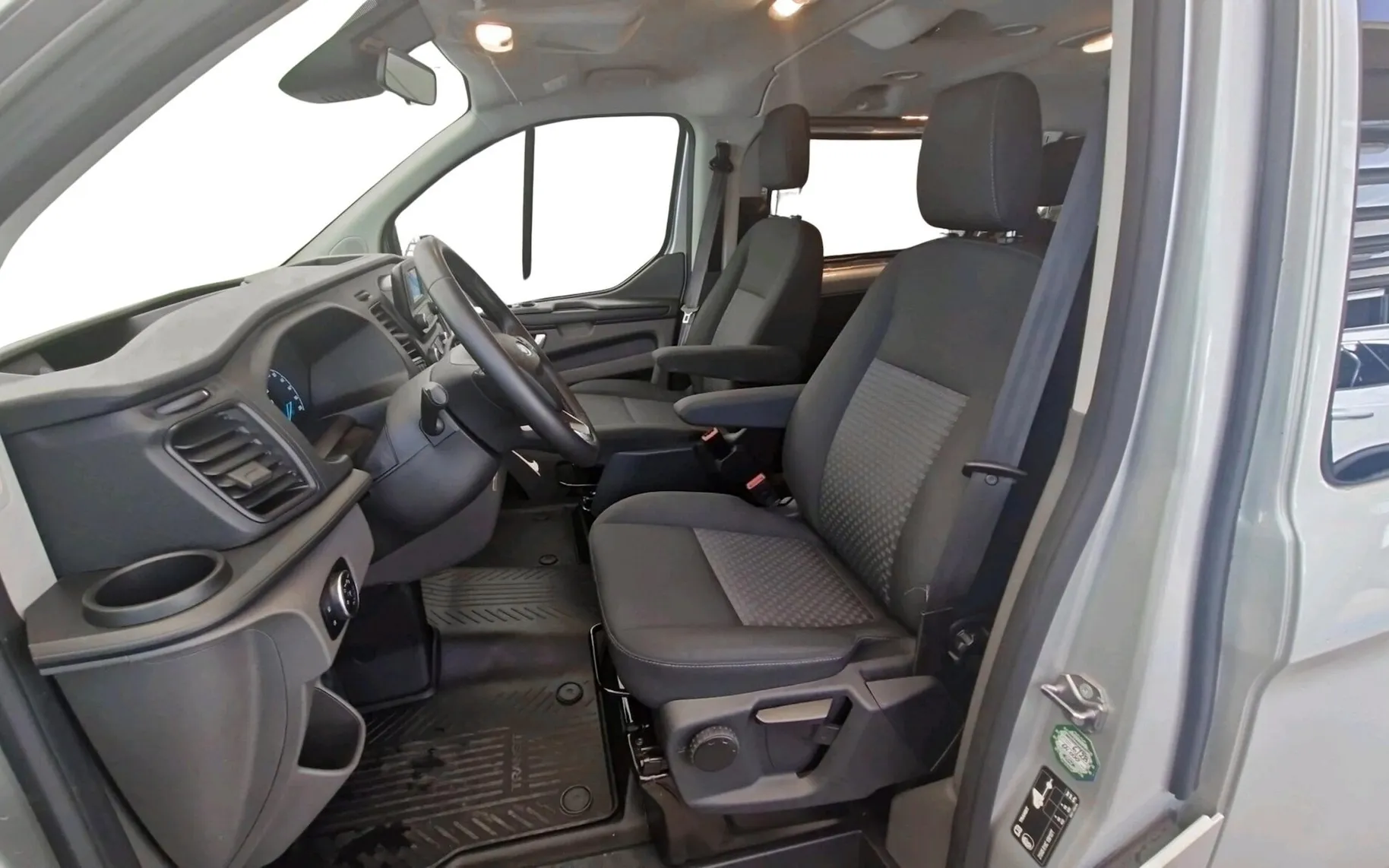 Zunanja slika - Ford Transit Custom - Tourneo Custom 320 2.0TDCi L2H1 Trend-SLO-2XKLIMA - 5