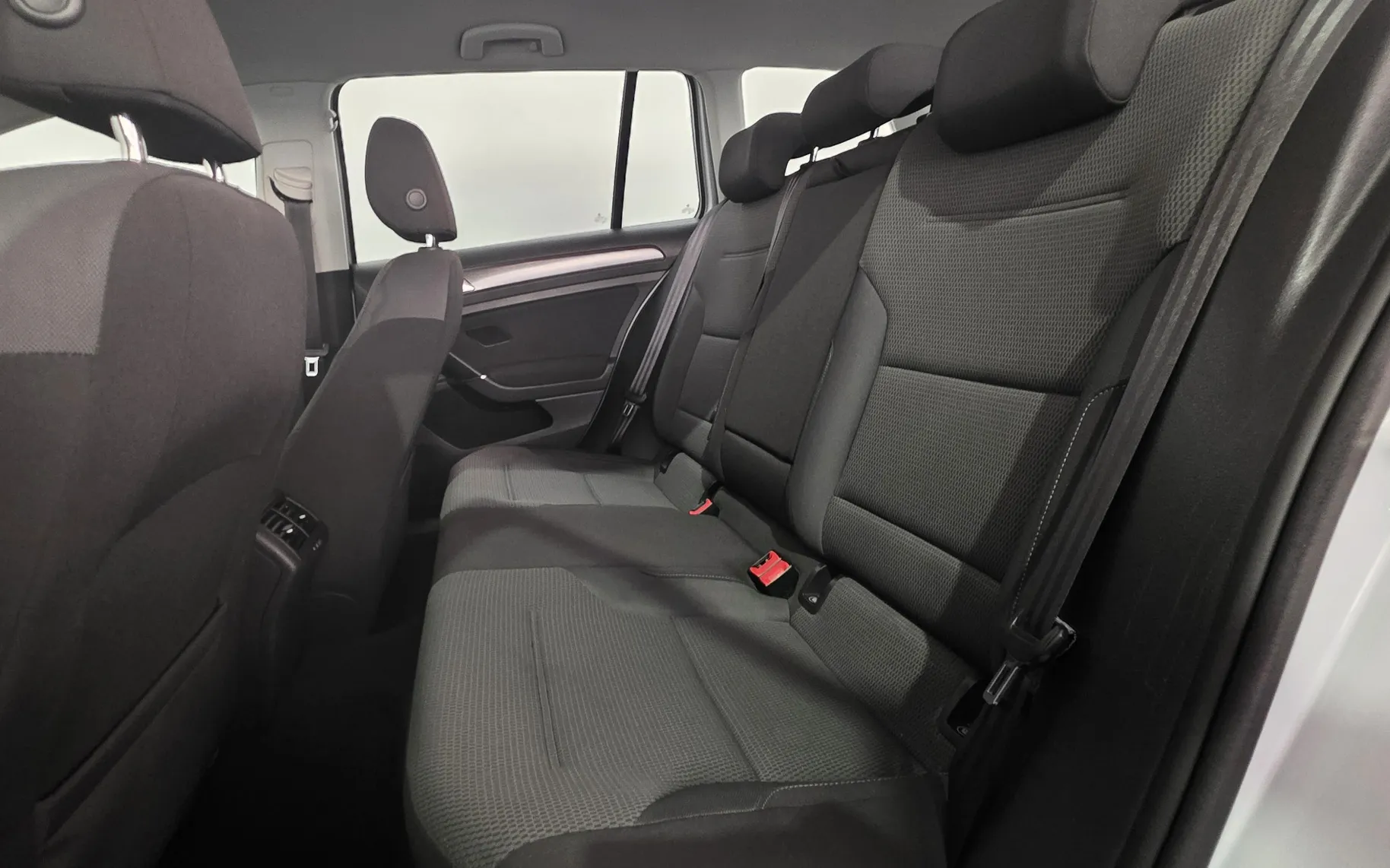 Zunanja slika - VW Golf - Variant 1,6 TDI BMT  85 115 ALU ACC NAVI - 17
