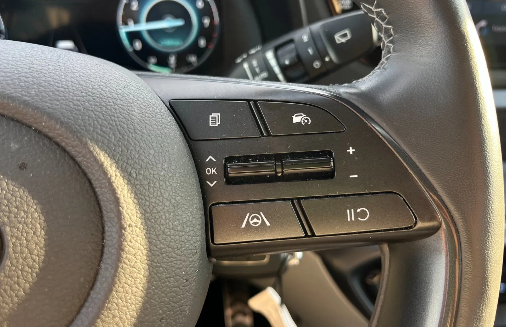 Zunanja slika - Hyundai Bayon - 1.0 T-GDI Style.LED.VZR.KAM.LANE AS.ACC 22.768 KM - 16