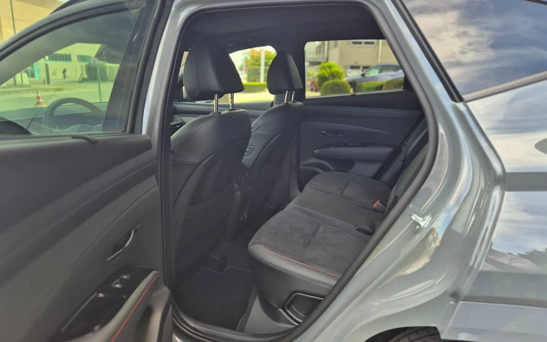 Zunanja slika - Hyundai Tucson - 1.6 T-GDI FL IMPRESSION   N-LINE. MSR. RADAR. PCA - 14