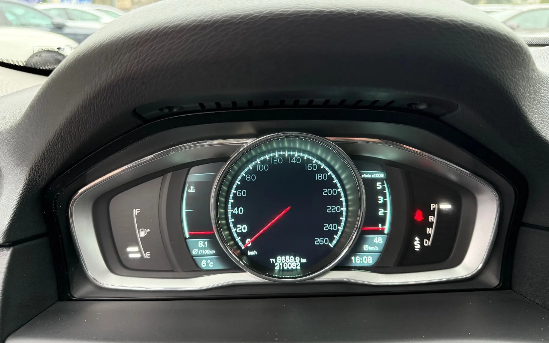 Zunanja slika - Volvo V70 - 2.0 D AUT. Momentum LED NAVI USNJE VLEČNA - 18