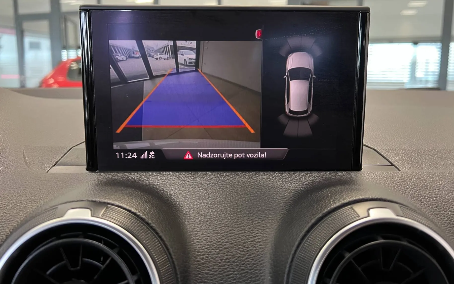 Zunanja slika - Audi Q2 - 30TDI-S-TRONIC-S-LINE-FULL-LED-KAM-MRTVI-KOTI-PDC - 17