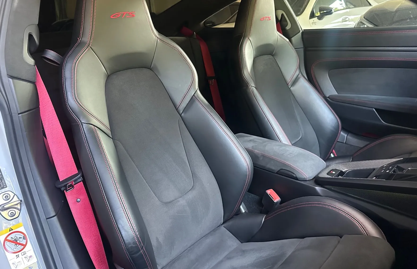 Zunanja slika - Porsche 911 - Carrera GTS Coupe PDK-CHRONO-MATRIX-PANORAMA-K360 - 11