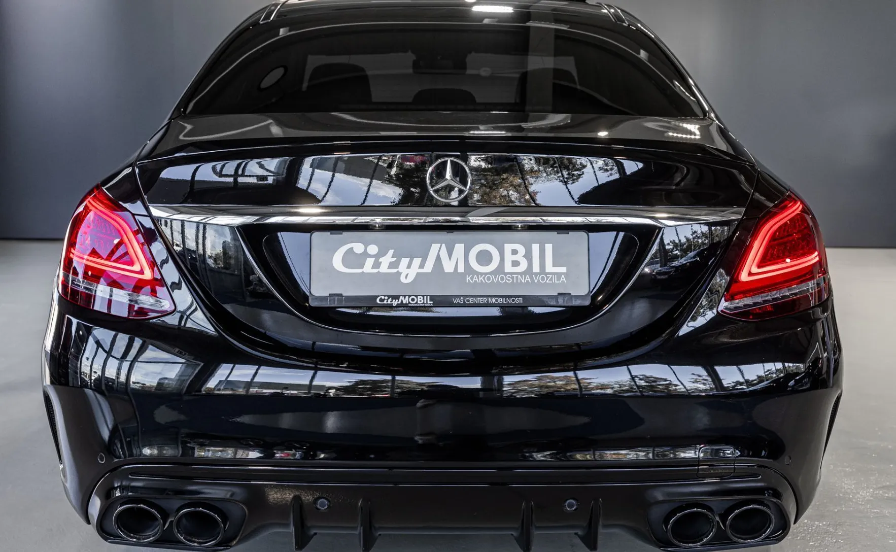 Zunanja slika - Mercedes-Benz C-Razred - C43AMG-4MATIC-KEYLESS-VIRTUAL-PANO-ALCANTARA-19C - 6