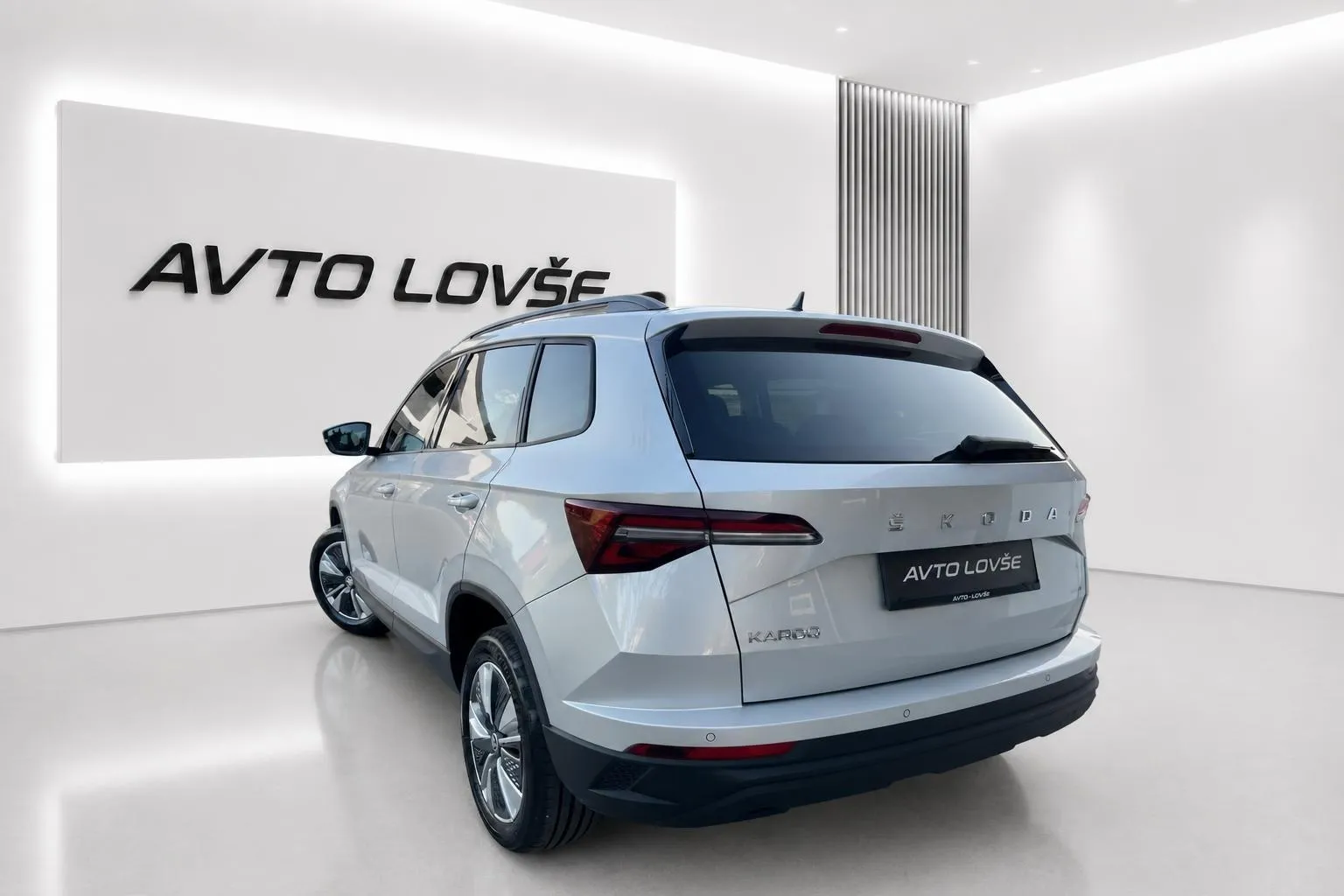 Zunanja slika - Škoda Karoq - 2.0 TDI  DSG-1 LASTNIK-LED-NAVI-KAM-ODLIČNA... - 4