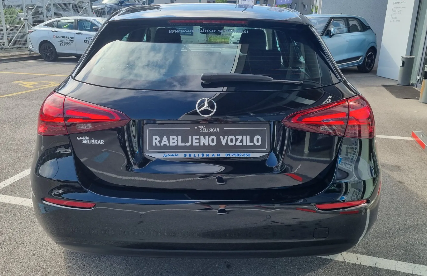 Zunanja slika - Mercedes-Benz A-Razred - A180 MHEV - AVTOMATIK-DAB-KAMERA-NAVIGACIJA - 7
