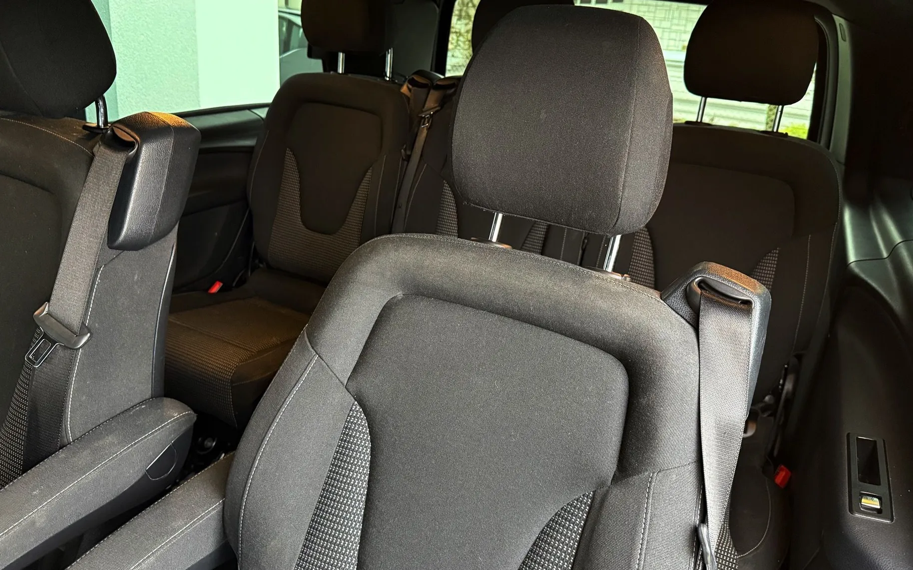 Zunanja slika - Mercedes-Benz V-Razred - V 250 d 4MATIC AVANTGARDE|1.LASTNIK|SLO|PANORAMA - 8