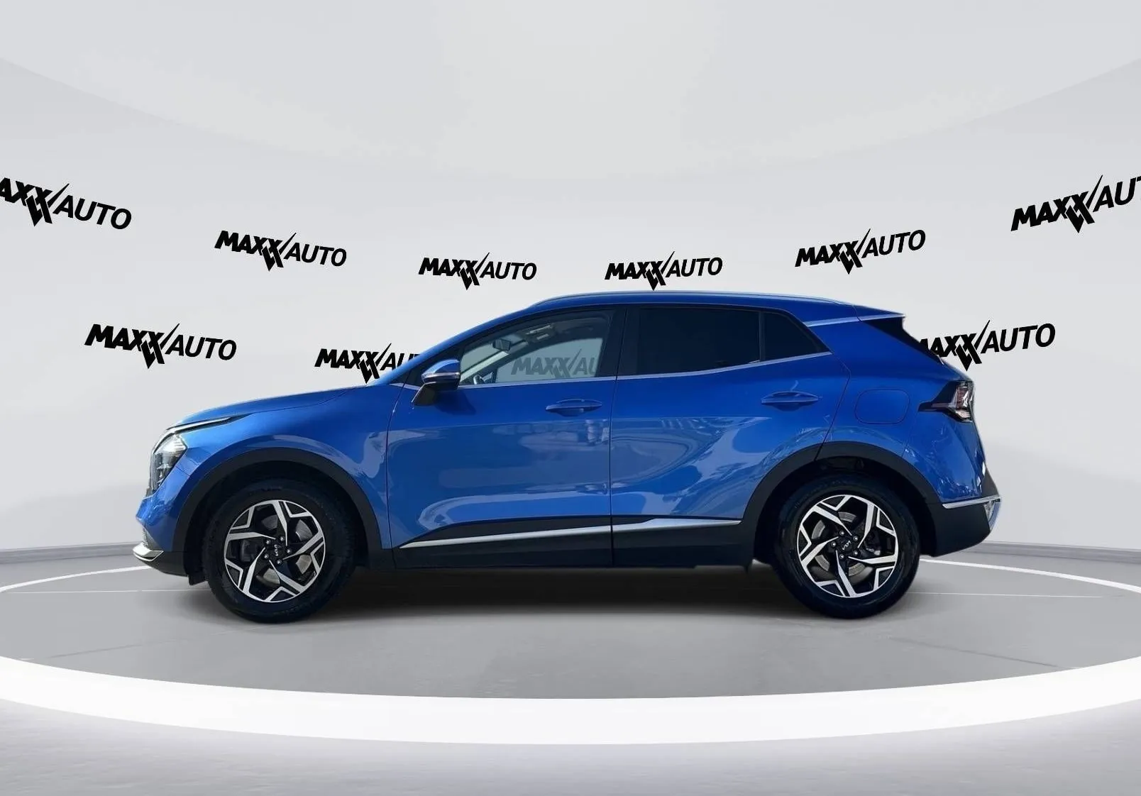 Notranja slika - KIA Sportage - 1.6 T-GDI MHEV LX Fresh DCT - 8