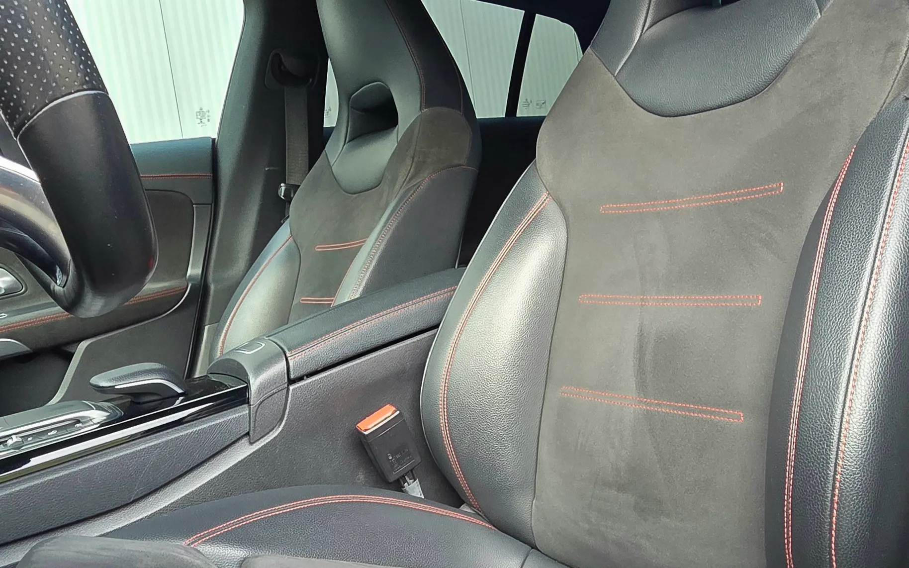 Notranja slika - Mercedes-Benz CLA-Razred - CLA 200 Shooting Brake AMG Line Avt. - 19