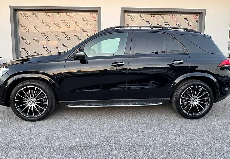 Zunanja slika - Mercedes-Benz GLE-Razred - GLE 300 d 4MATIC AMG Line Avt.Zračno Pano Radar - 4