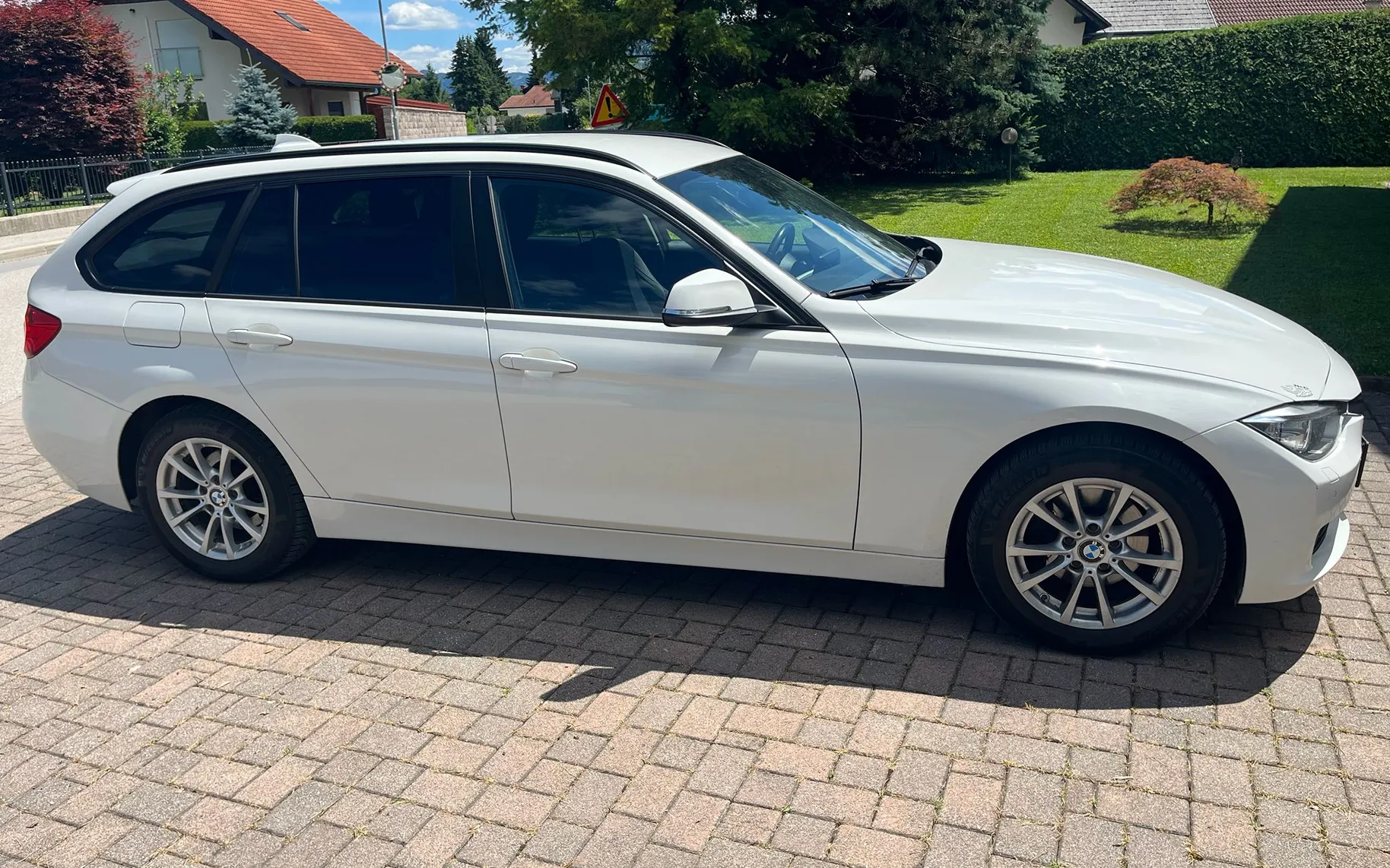 Zunanja slika - BMW Serija 3 - 318/TOURING/dxDrive - 1