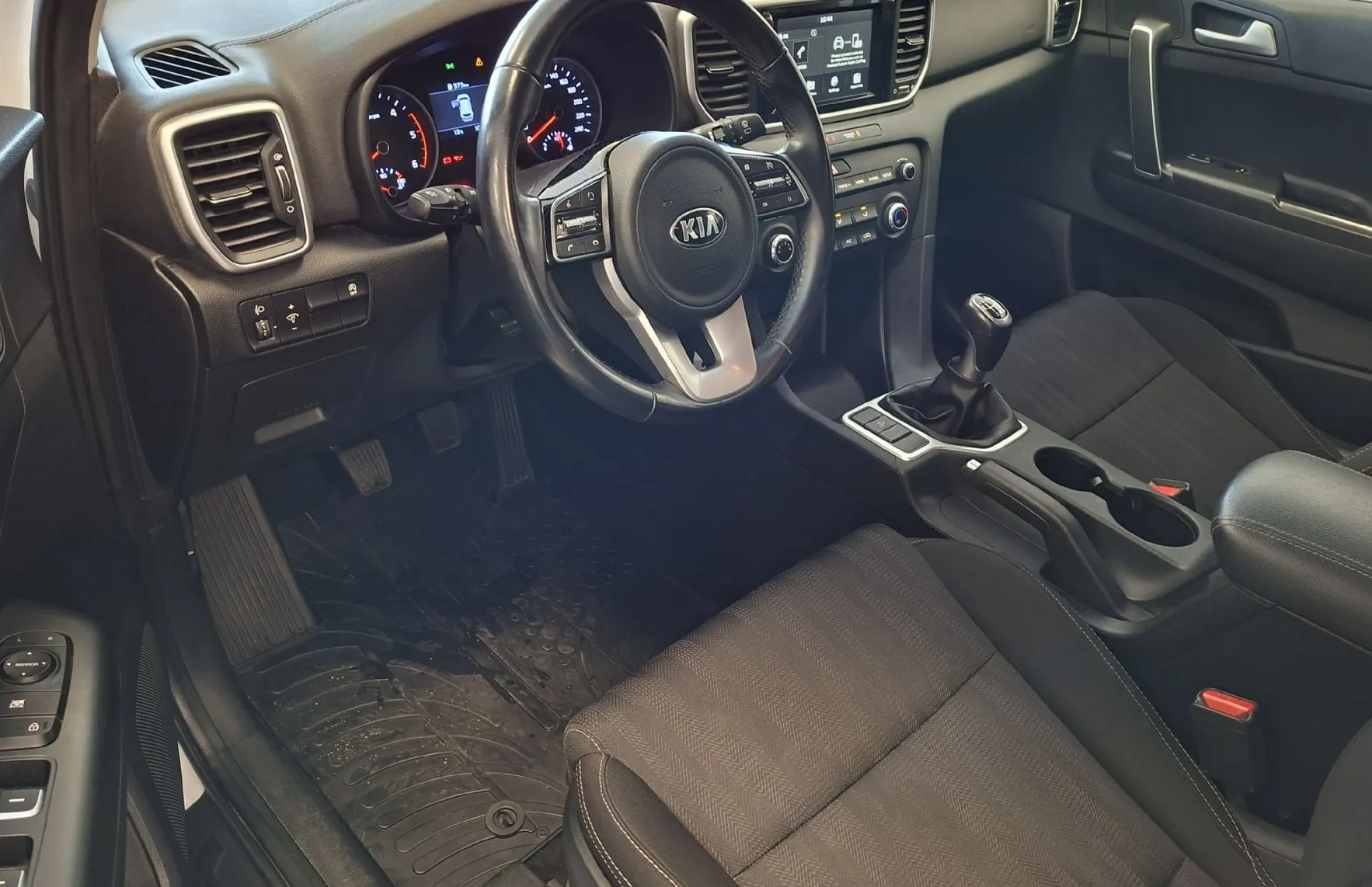 Zunanja slika - KIA Sportage - 1.6 CRDi 100kW AWD EX Fresh ISG. M T- - 7