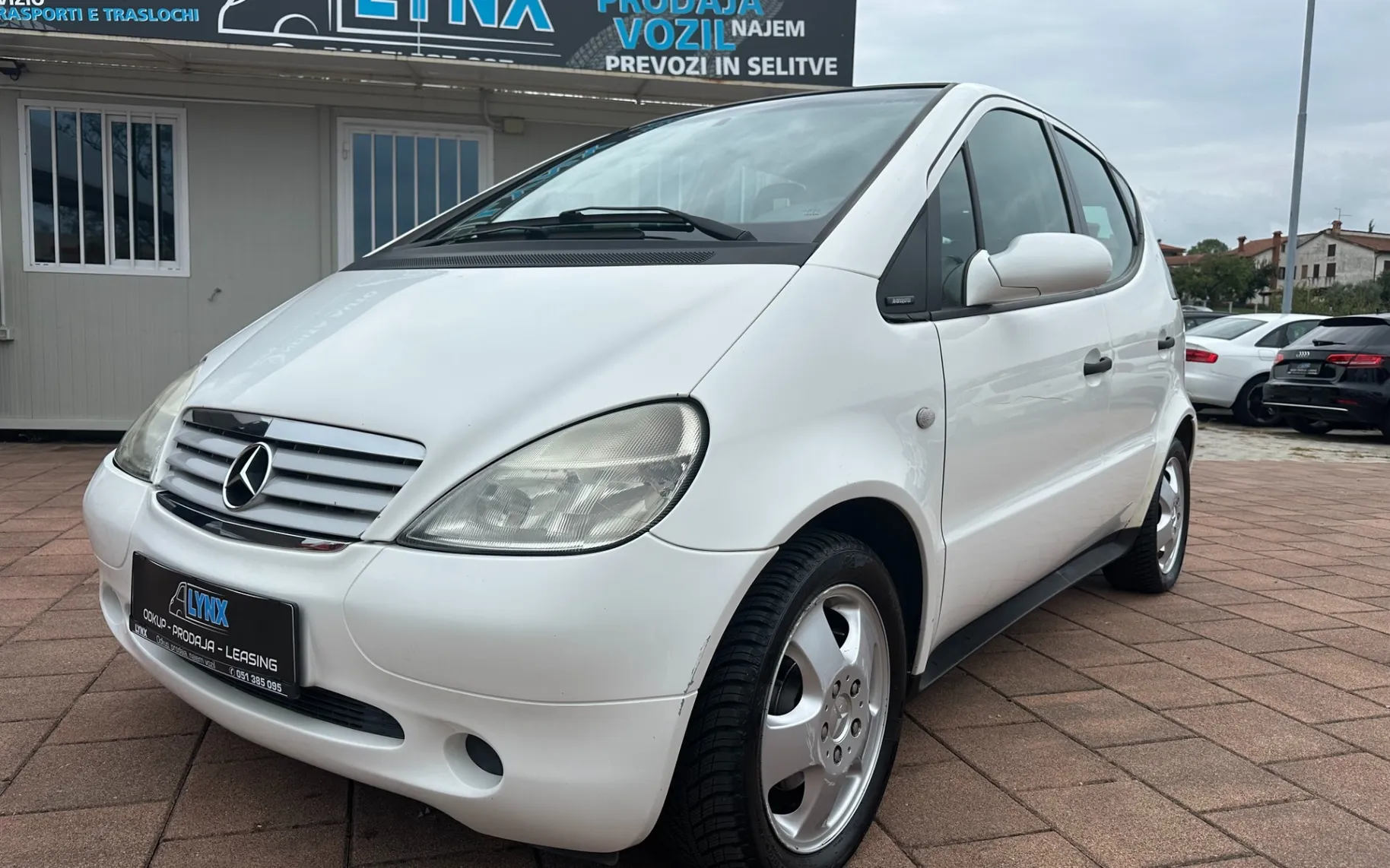 Zunanja slika - Mercedes-Benz A-Razred - A 140 Classic - 2