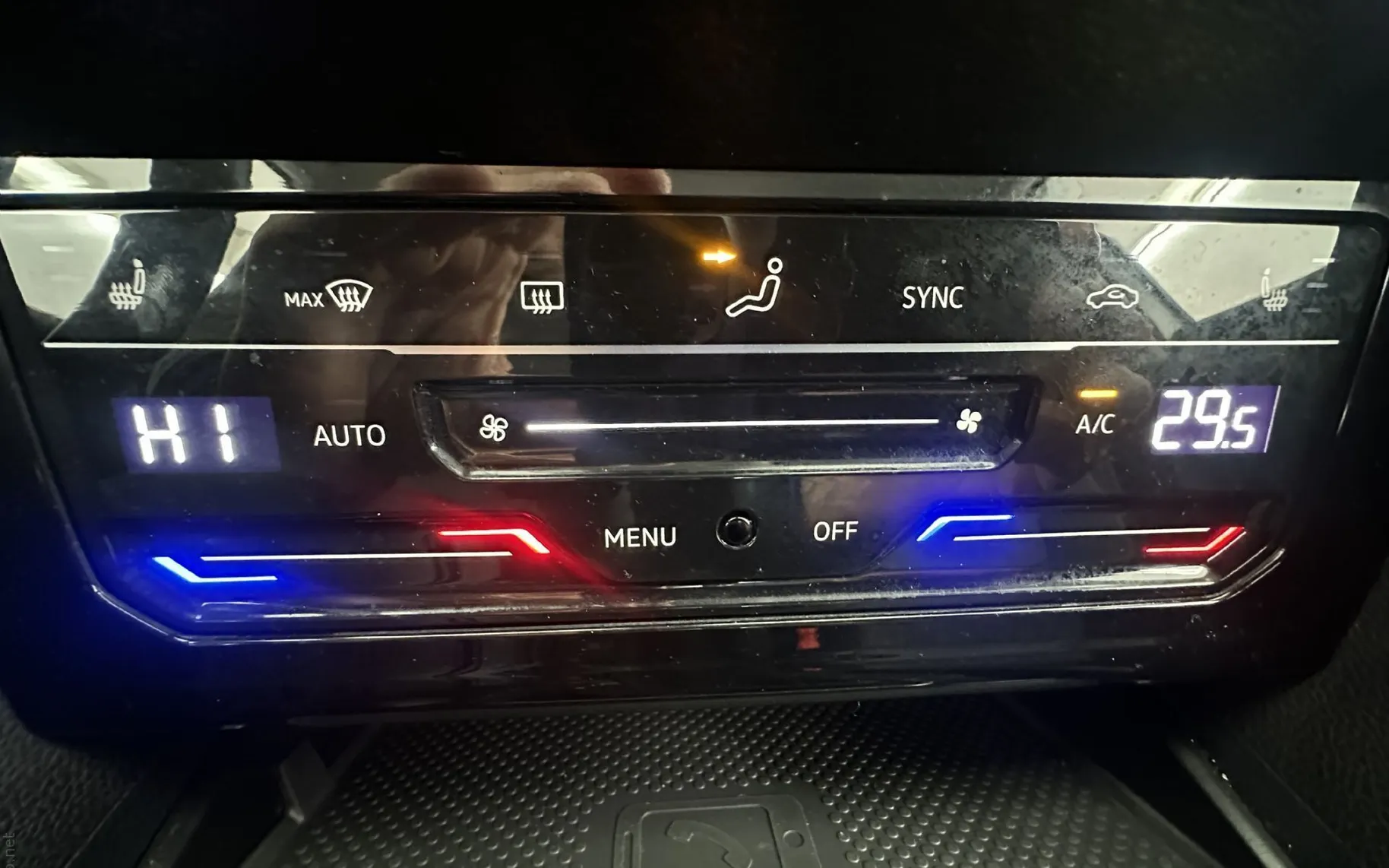 Zunanja slika - Volkswagen Passat - 1.5 TSI avt. 110kW.NEMŠKI+4GUME.KAMERA.LED.NAVI - 9