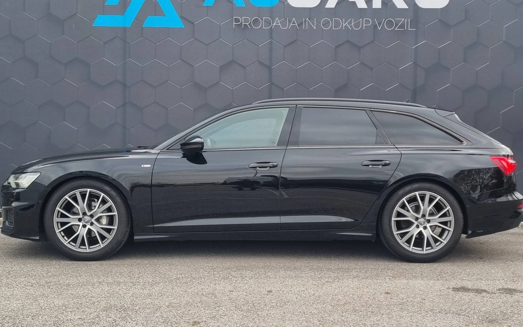Zunanja slika - Audi A6 - Avant 40 TDI Stronic-Sline-Virtual-Laser-Hud-B O - 3